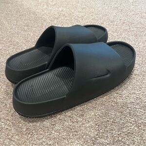 Nike Calm Black Slide Sandals